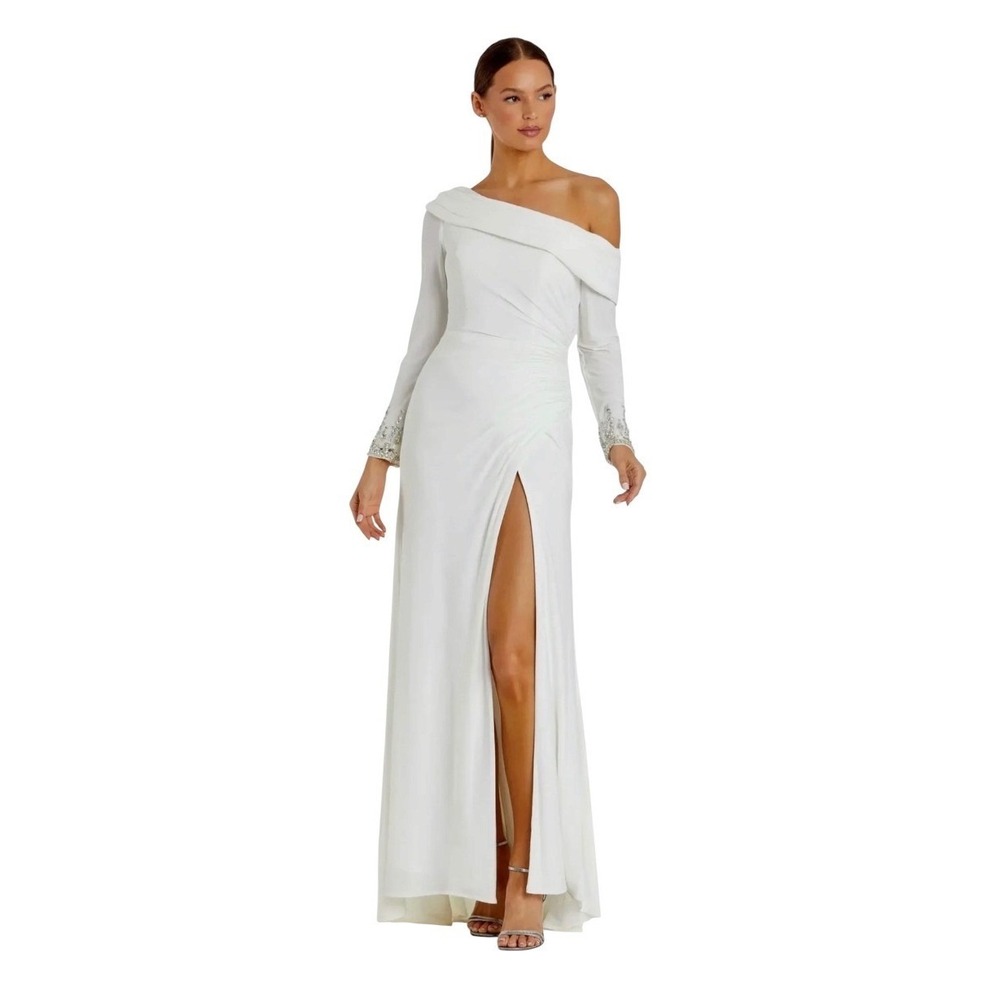NEW MAC DUGGAL White Off-Shoulder Gown Size 0 Style 12231 NWT